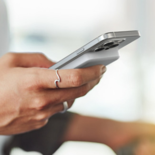 How to Maximize Your 168一分钟极速赛车赛果75秒历史记录走势 iphone 16 Battery Life: Charging & Settings Tips